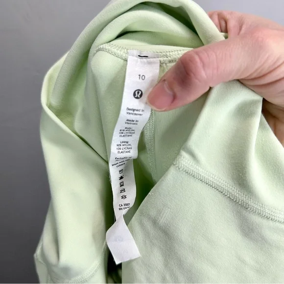 Lululemon Align High-Rise Pant 28 Leggings in Kohlrabi Green